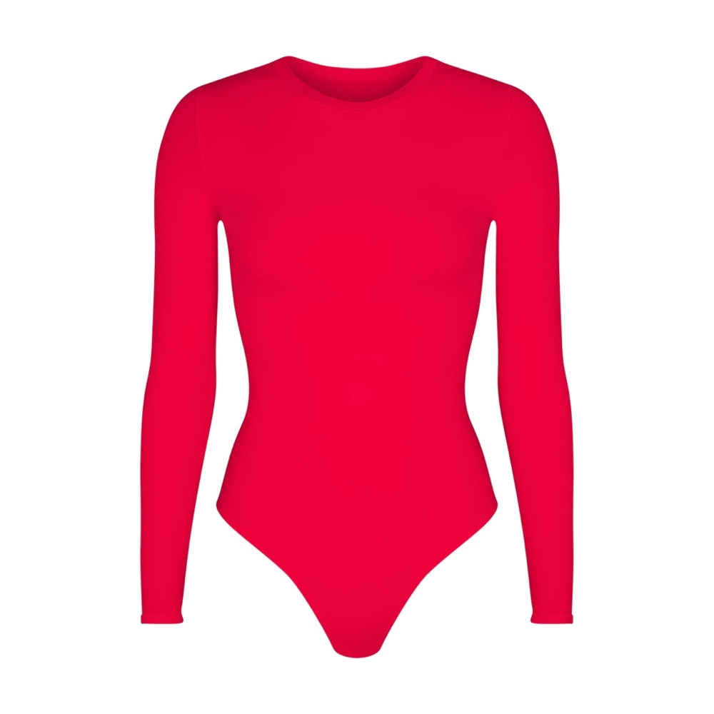 ❌❌SOLD❌❌ RUBY - FITS EVERYBODY LONG SLEEVE CREW NECK BODYSUIT